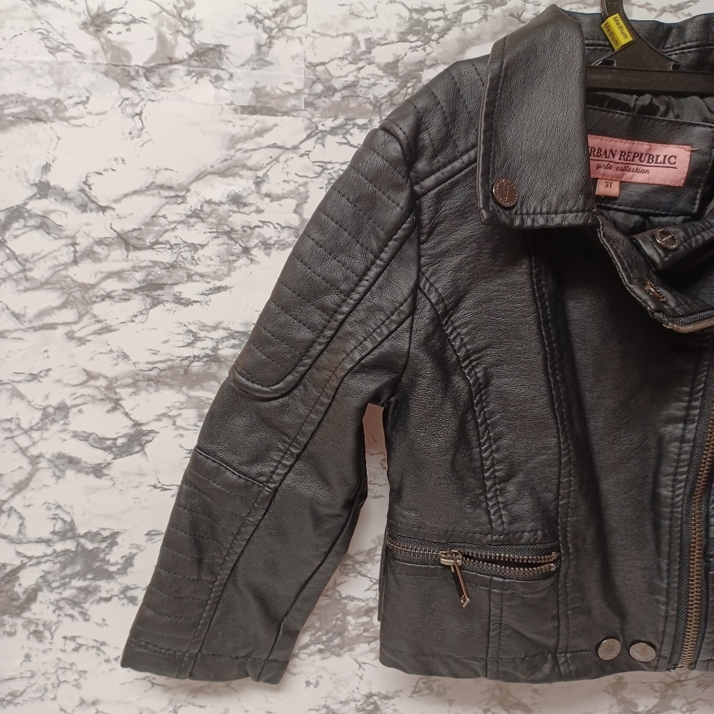 NWOT Urban Republic Girls sz: 3T Faux Leather Jacket - Picture 5 of 7